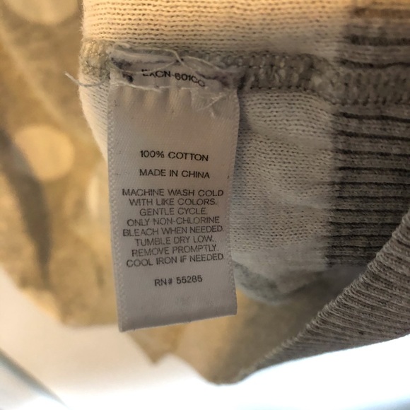 Express Sweater - Picture 5 of 5